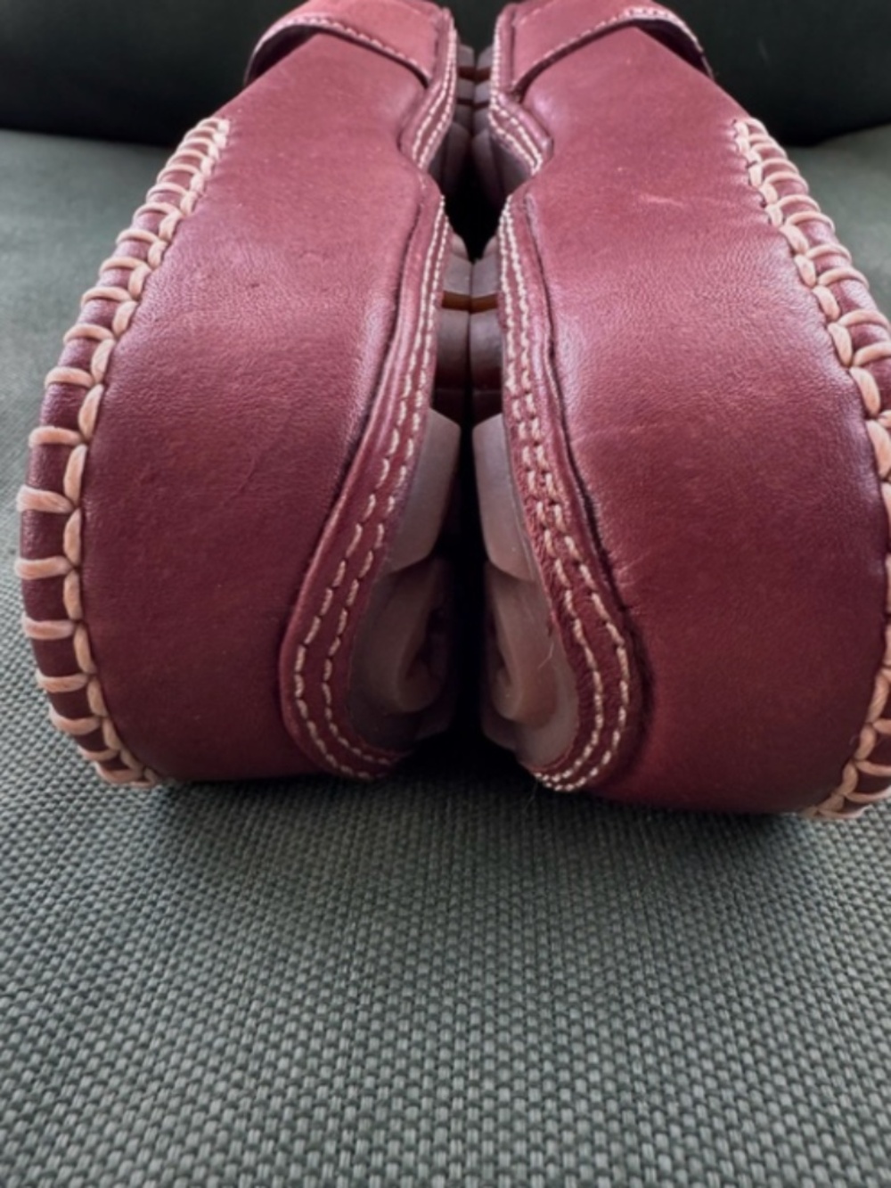 Timberland Women's Burgundy Leather Slide Sandals with Stitched Trim - Picture 6 of 12